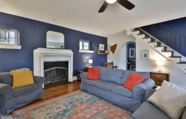 Beautiful Single Detached East Falls