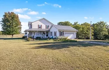 124 Meadowlark Ln, Camdenton